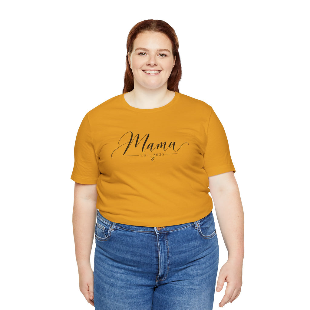 Mama Est. 2025 T-Shirt — Elegant Script Mama Tee